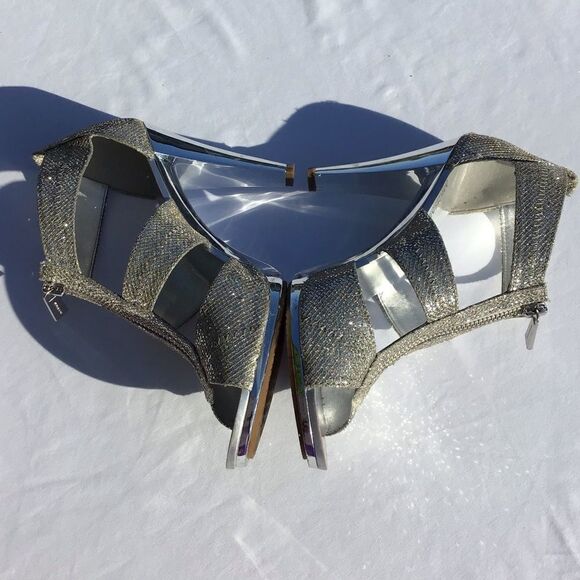 MICHAEL Michael Kors Berkley T-Strap Sandals Silver - Picture 4 of 13